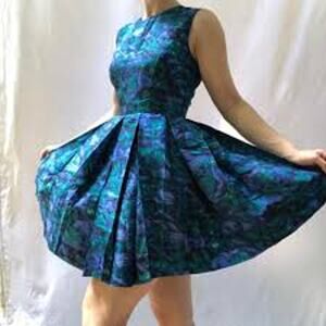 BB‎ Dakota Womens Windsor Silk Dress Size 4 Blue Green High Neck Pleated Skirt
